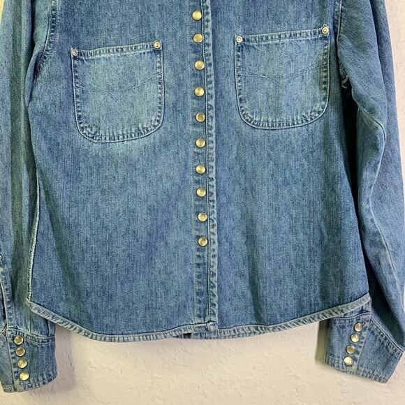 BEBE Shirt Medium Vintage Denim Pearl Snap Chest Pockets 3 Snap Cuff Western - Picture 5 of 13